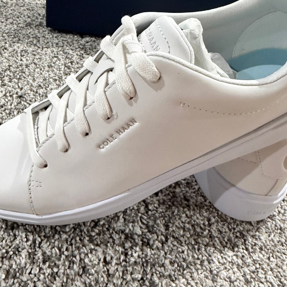 New in Box, Cole Haan White Grand Crosscourt Traveler Sneaker, Women's Size 10 - Picture 2 of 8